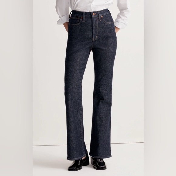 NWOT! Madewell The Perfect Vintage Flare Jean in Wrenford Wash, Size 24 - Picture 4 of 8